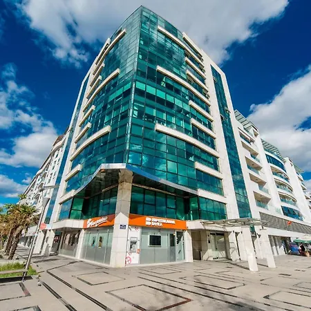 Business Center Flat